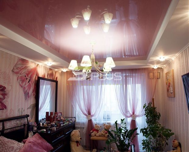 Натяжной потолок в спальне с цветами | Портфолио 5Plus | Киев ⋆ Днепр ⋆