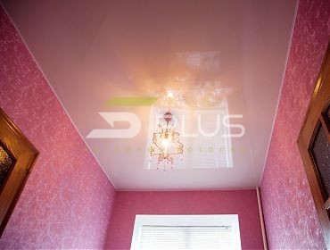 Світло-рожева натяжна стеля - Фото 5plus ракурс 1