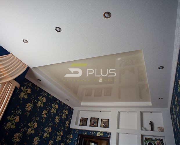 Нежно-бежевый натяжной потолок | Портфолио 5Plus | Киев ⋆ Днепр ⋆