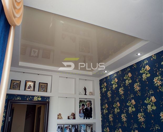 Нежно-бежевый натяжной потолок | Портфолио 5Plus | Киев ⋆ Днепр ⋆