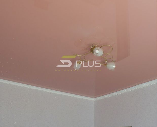 Бежевый натяжной потолок в комнате | Портфолио 5Plus | Киев ⋆ Днепр ⋆