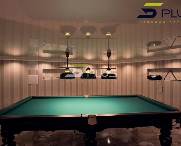 Низкий натяжной потолок в бильярдной | Портфолио 5plus | Киев ⋆ Днепр ⋆