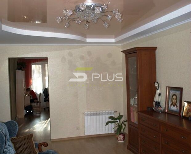 Элегантный натяжной потолок в зале | Портфолио 5Plus | Киев ⋆ Днепр ⋆