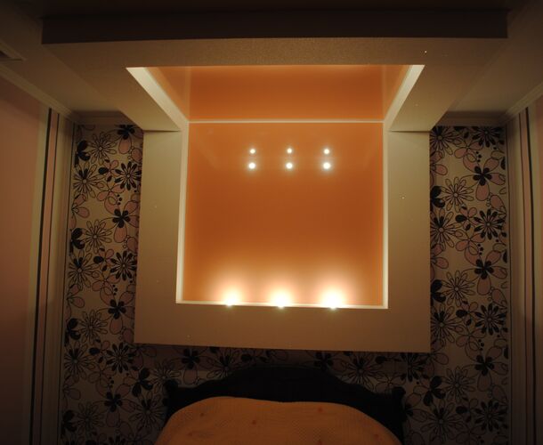 Натяжной потолок пано в спальне | Портфолио 5Plus | Киев ⋆ Днепр ⋆