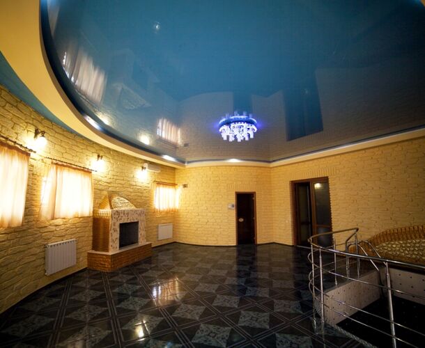 Натяжной потолок в каминном зале | Портфолио 5Plus | Киев ⋆ Днепр ⋆