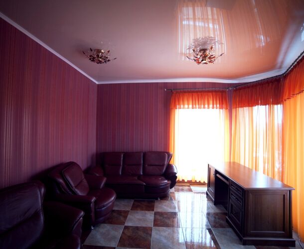 Простой натяжной потолок в кабинете | Портфолио 5Plus | Киев ⋆ Днепр ⋆