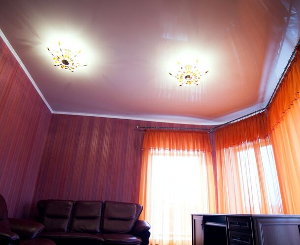 Простой натяжной потолок в кабинете | Портфолио 5Plus | Киев ⋆ Днепр ⋆