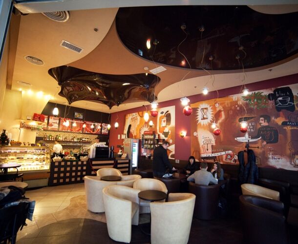 Сложный натяжной потолок в Coffee Life | Портфолио 5Plus | Киев ⋆ Днепр ⋆