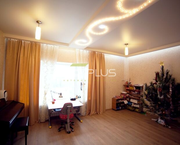 Натяжной потолок со световым узором в детской | Портфолио 5Plus | Киев ⋆ Днепр ⋆