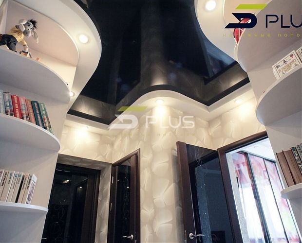 Натяжна стеля з родзинкою у коридорі | Портфоліо 5plus