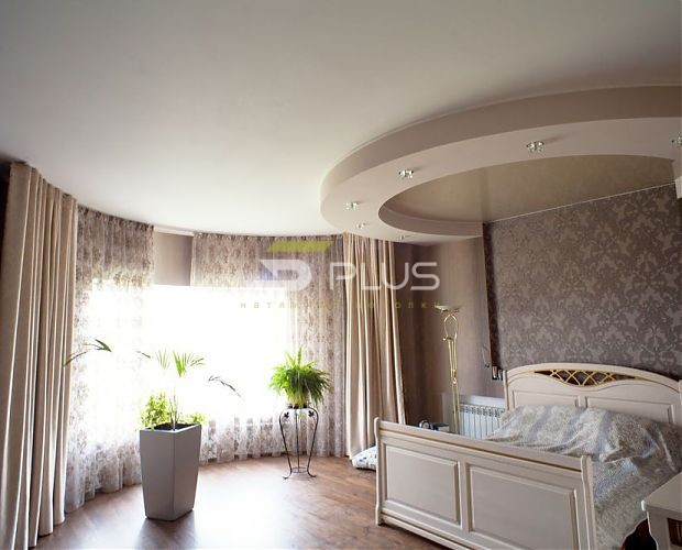 Круглый натяжной потолок в спальне | Портфолио 5Plus | Киев ⋆ Днепр ⋆