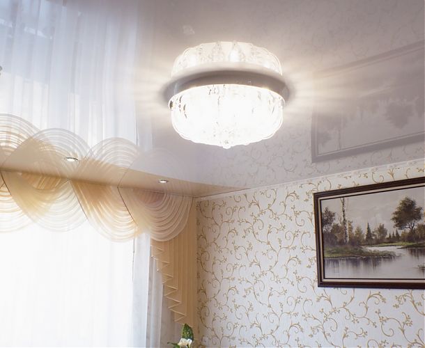 Белый глянцевый натяжной потолок | Портфолио 5Plus | Киев ⋆ Днепр ⋆