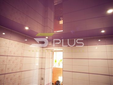 Сиреневый потолок в ванной - Фото 5plus ракурс 1