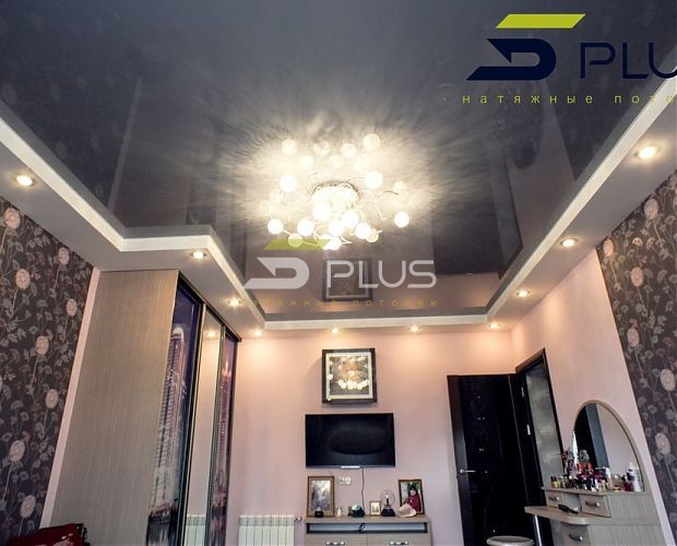 Натяжной потолок в спальне в серых тонах | Портфолио 5Plus | Киев ⋆ Днепр ⋆