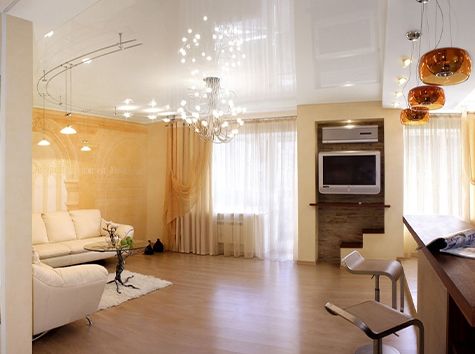 svetilniki-dlya-natyazhnyh-potolkov