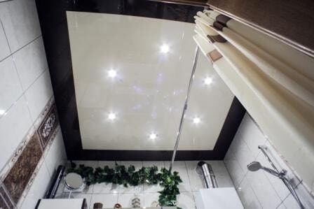 Полупрозрачный потолок