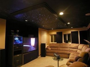 Натяжное потолок звездное небо